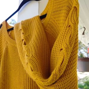 Rue+ Keyhole Knit Yellow Sweater